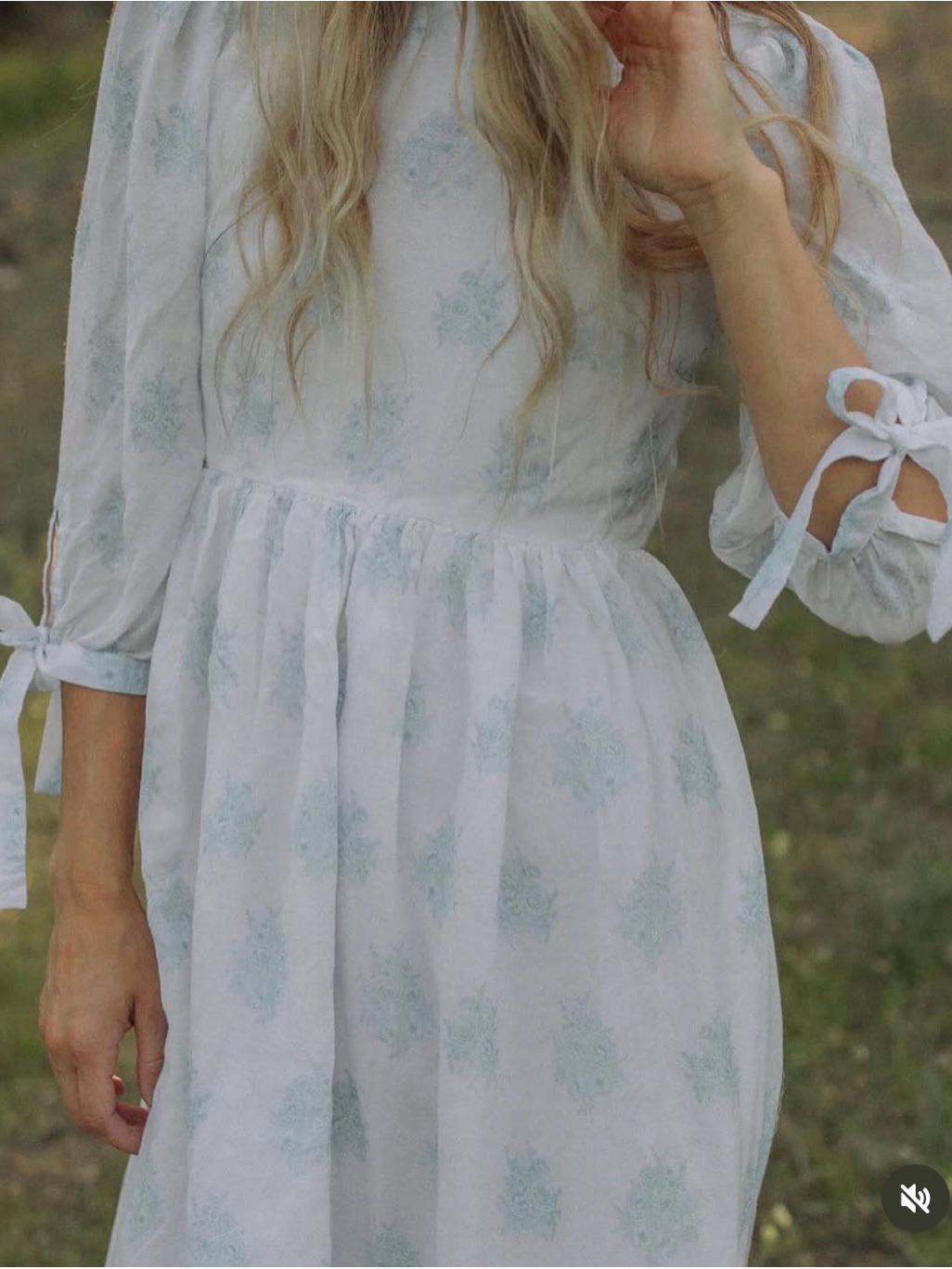 Wilder Collective Elodie Floral Midi Dress